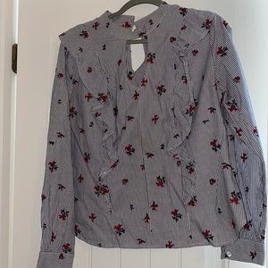 Blouse with ruffles